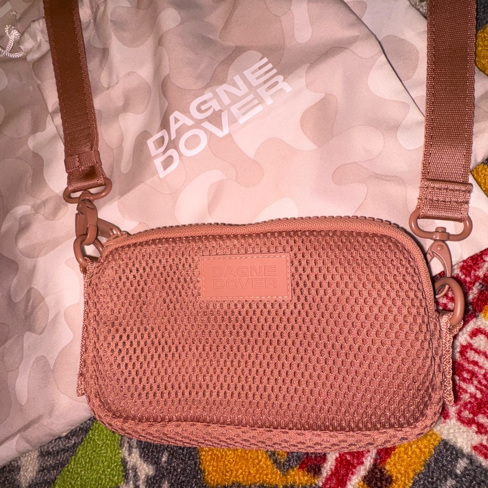 Dagne Dover mauve pink Backpack bundle with matching crossbody &attachable pouch - Picture 2 of 12